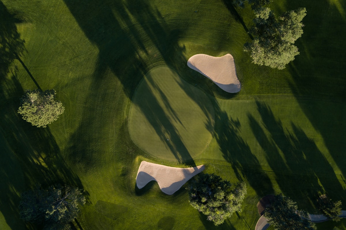 Historiallinen golfkenttä Skotlannin rannikolla
